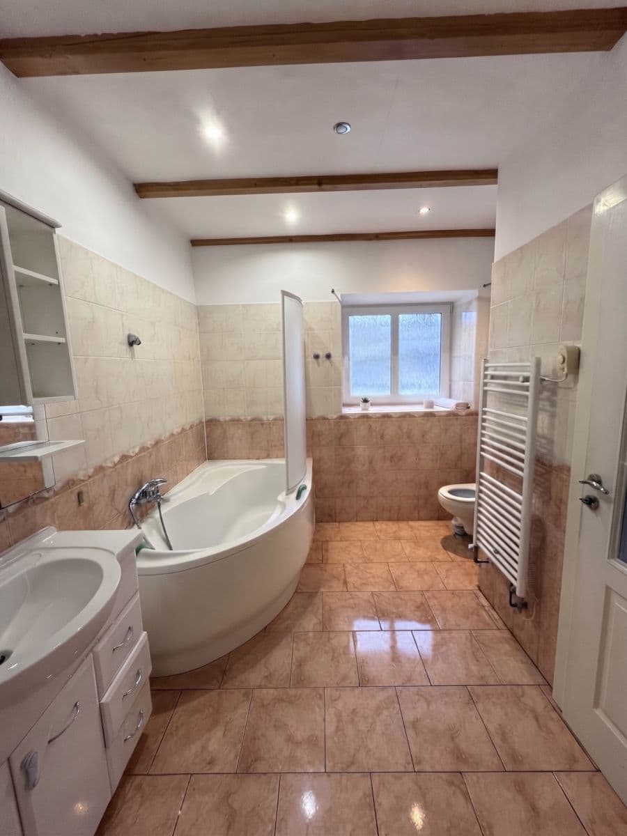 Prodej domu 97 m², pozemek 280 m², Sluhy, Středočeský kraj Prodej domu 97 m², pozemek 280 m², Sluhy, Středočeský kraj
