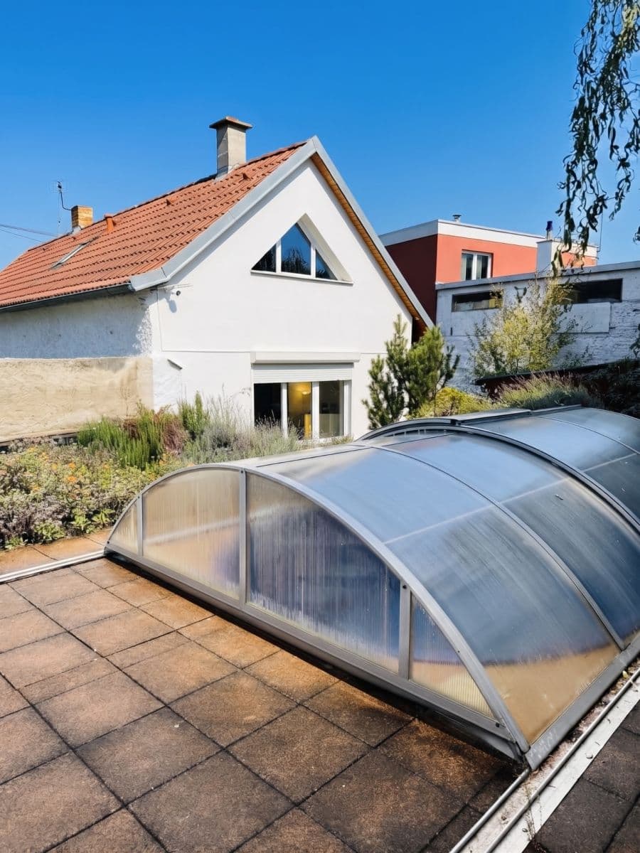 Prodej domu 97 m², pozemek 280 m², Sluhy, Středočeský kraj Prodej domu 97 m², pozemek 280 m², Sluhy, Středočeský kraj