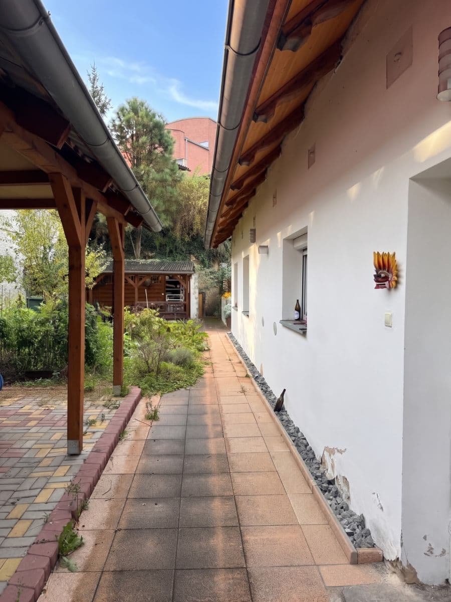 Prodej domu 97 m², pozemek 280 m², Sluhy, Středočeský kraj Prodej domu 97 m², pozemek 280 m², Sluhy, Středočeský kraj