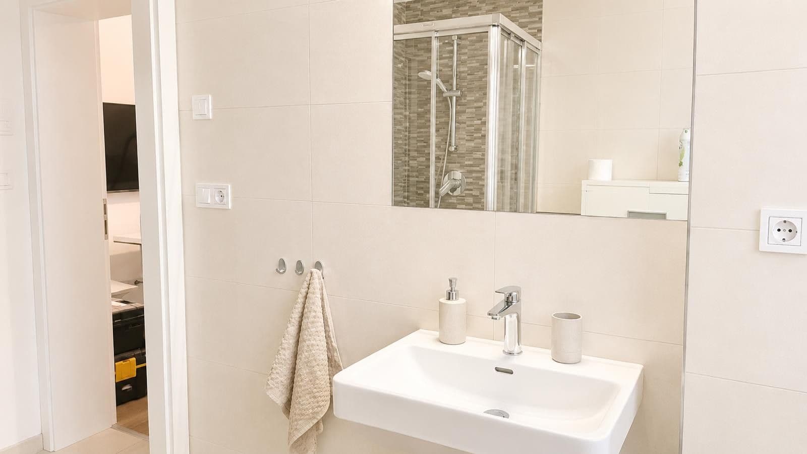 Prodej bytu 1+kk 30 m², Petrská, Praha, Praha Prodej bytu 1+kk 30 m², Petrská, Praha, Praha