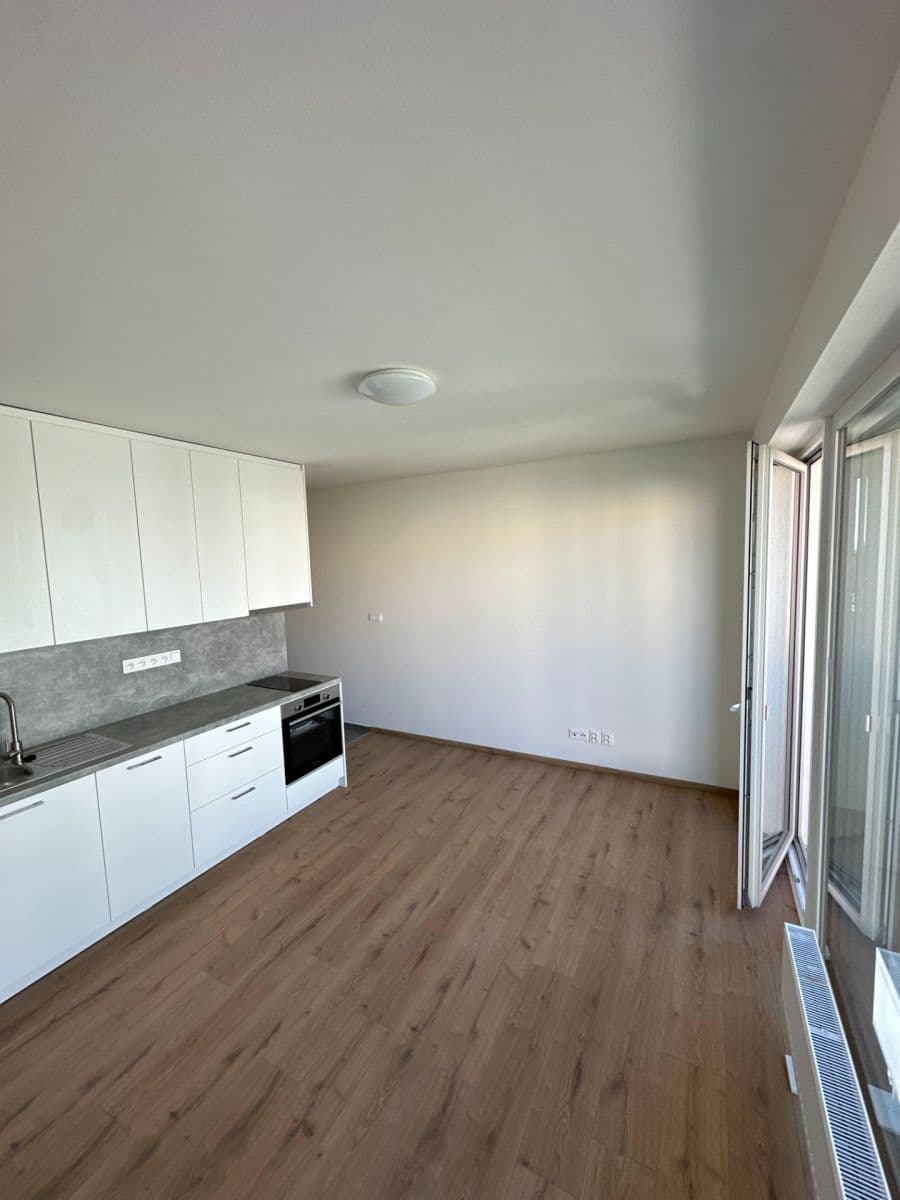 Prodej bytu 1+kk 39 m², Krašovská, Plzeň, Plzeňský kraj Prodej bytu 1+kk 39 m², Krašovská, Plzeň, Plzeňský kraj