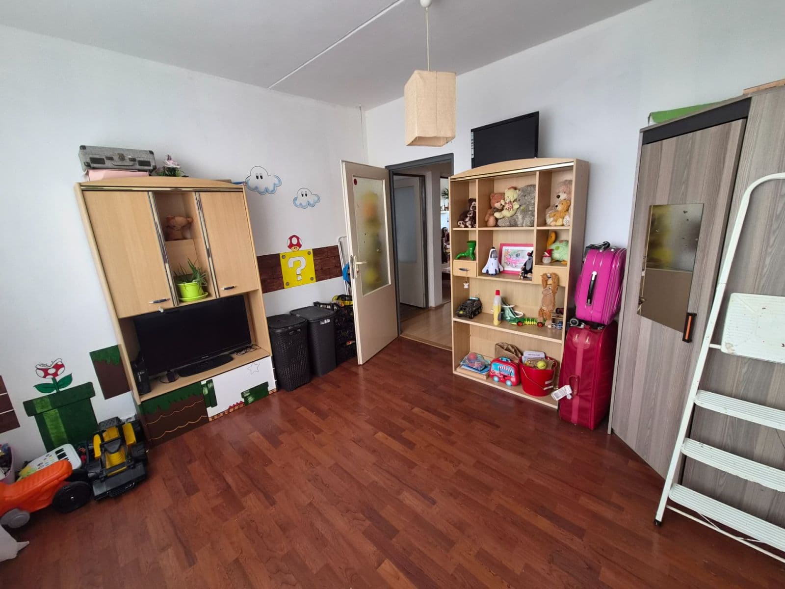 Prodej bytu 3+1 69 m², Kamenný vrch, Chomutov, Ústecký kraj Prodej bytu 3+1 69 m², Kamenný vrch, Chomutov, Ústecký kraj