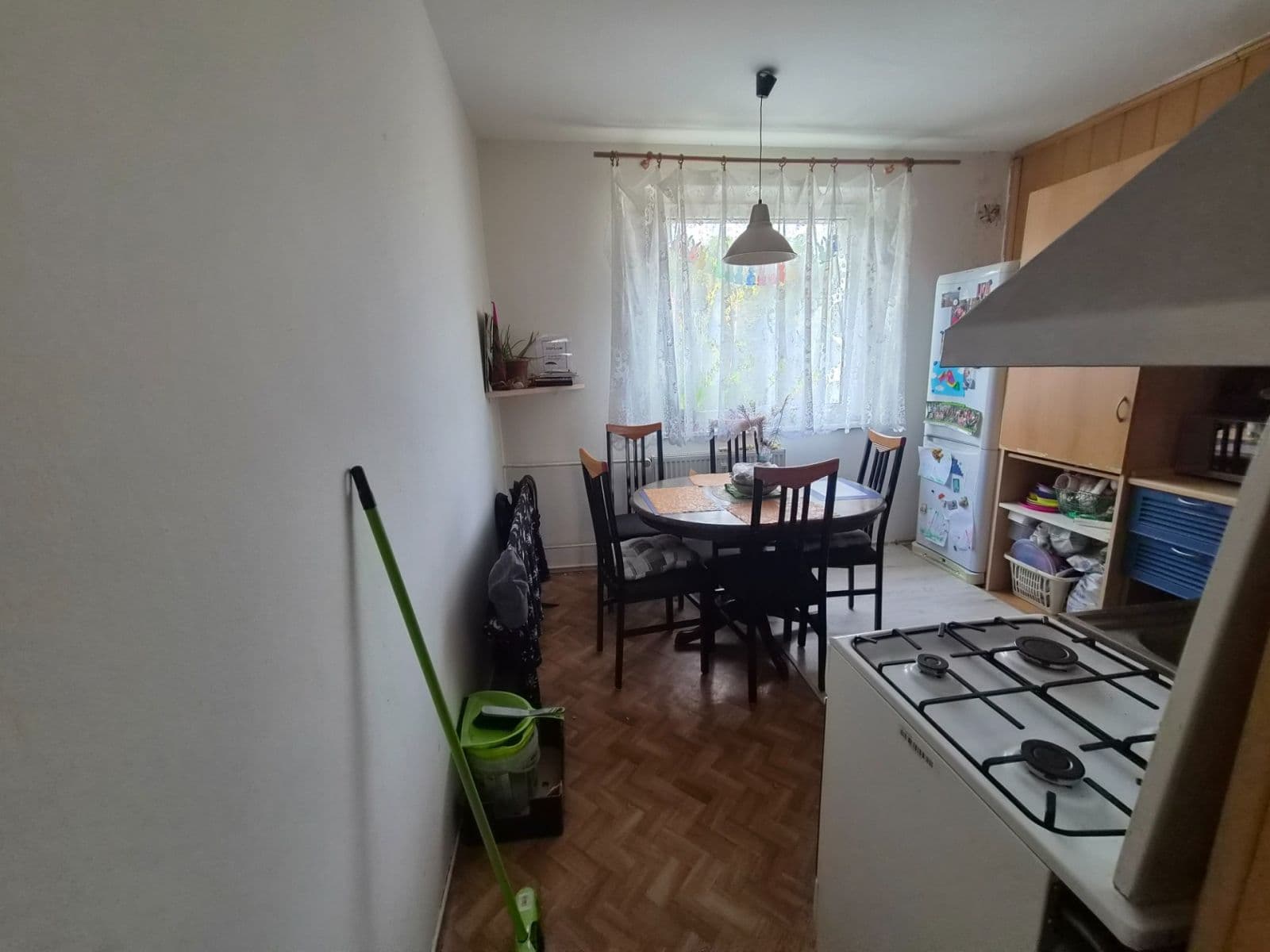 Prodej bytu 3+1 69 m², Kamenný vrch, Chomutov, Ústecký kraj Prodej bytu 3+1 69 m², Kamenný vrch, Chomutov, Ústecký kraj