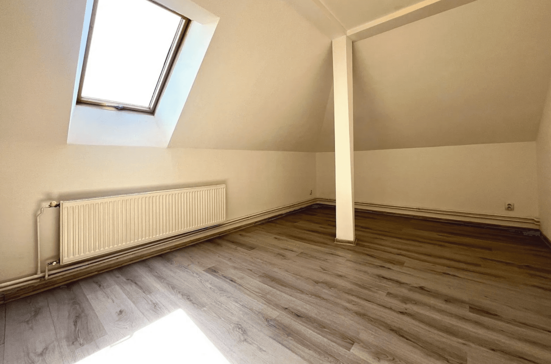 Pronájem bytu 2+1 66 m², Rejskova, Olomouc, Olomoucký kraj Pronájem bytu 2+1 66 m², Rejskova, Olomouc, Olomoucký kraj
