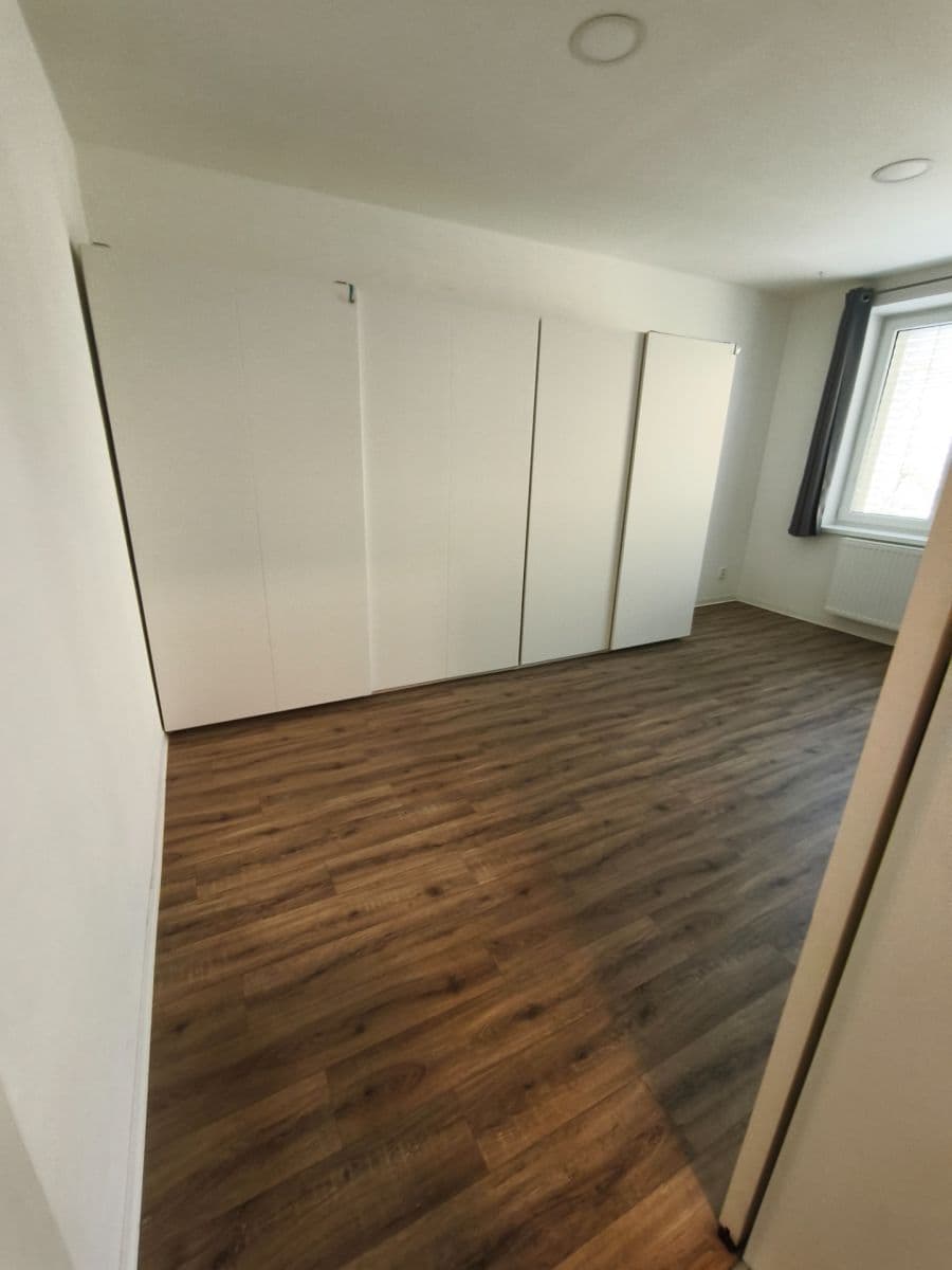 Pronájem bytu 3+1 70 m², Čápkova, Brno, Jihomoravský kraj Pronájem bytu 3+1 70 m², Čápkova, Brno, Jihomoravský kraj