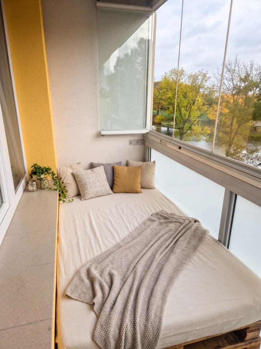 Prodej bytu 3+kk 66 m², Smetanovo nábřeží, Hradec Králové, Královéhradecký kraj Prodej bytu 3+kk 66 m², Smetanovo nábřeží, Hradec Králové, Královéhradecký kraj