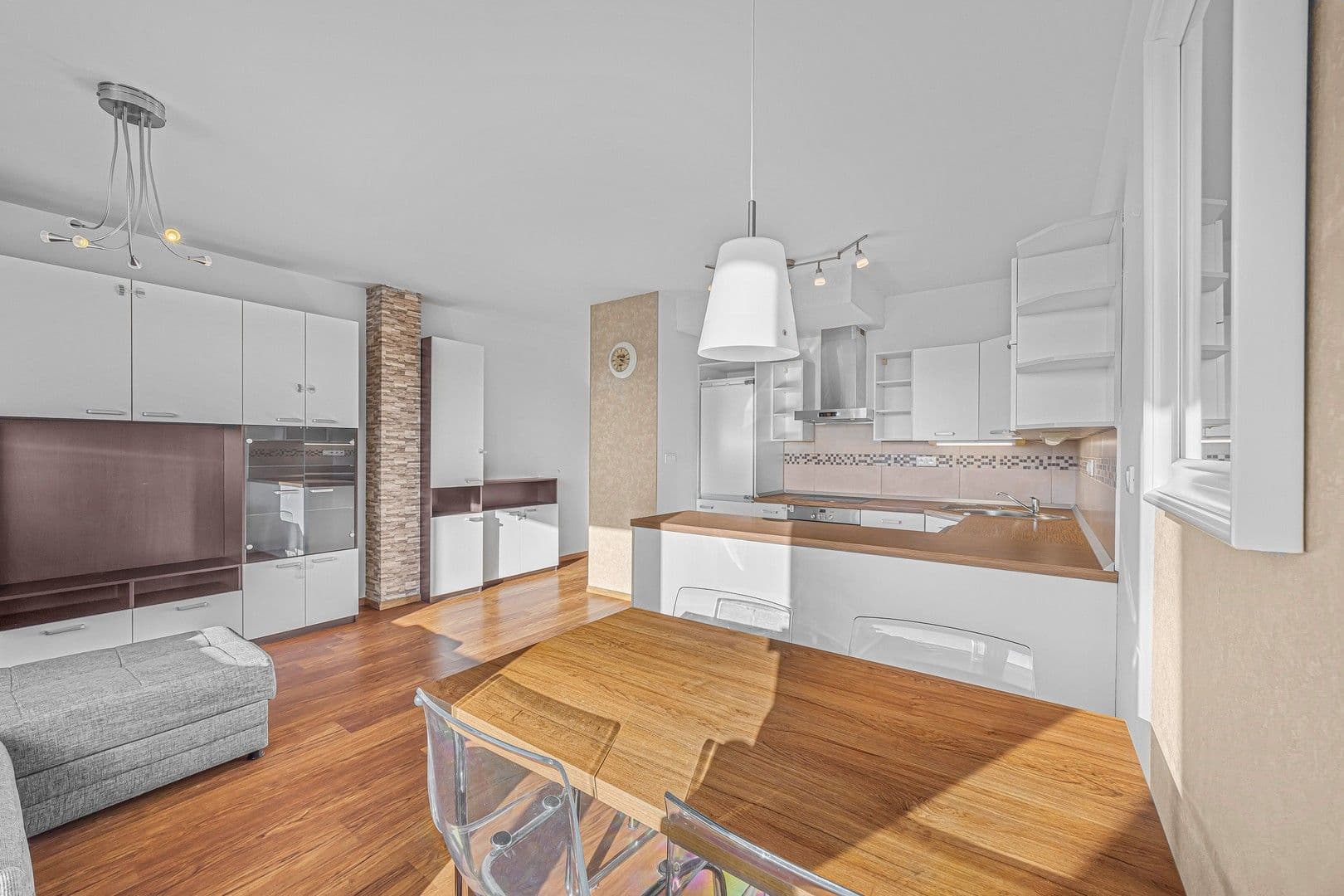 Pronájem bytu 3+kk 64 m², Za Dvorem, Brandýs nad Labem-Stará Boleslav, Středočeský kraj Pronájem bytu 3+kk 64 m², Za Dvorem, Brandýs nad Labem-Stará Boleslav, Středočeský kraj