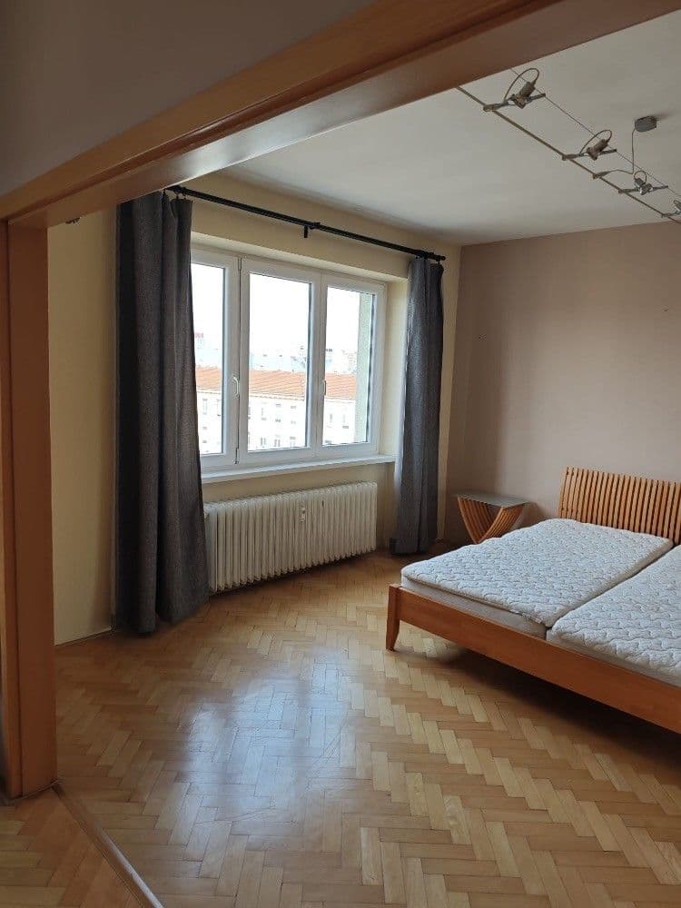 Pronájem bytu 2+1 60 m², Dr. Šmerala, Ostrava, Moravskoslezský kraj Pronájem bytu 2+1 60 m², Dr. Šmerala, Ostrava, Moravskoslezský kraj