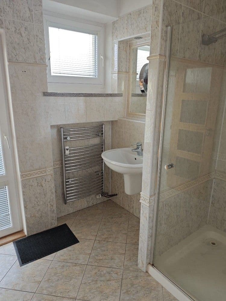 Pronájem bytu 2+1 60 m², Dr. Šmerala, Ostrava, Moravskoslezský kraj Pronájem bytu 2+1 60 m², Dr. Šmerala, Ostrava, Moravskoslezský kraj