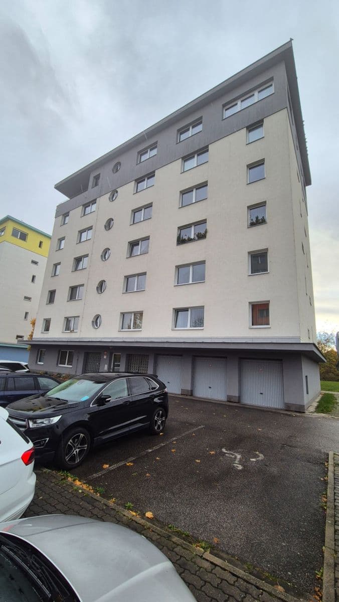 Prodej bytu 2+kk 43 m², Větrná, České Budějovice, Jihočeský kraj Prodej bytu 2+kk 43 m², Větrná, České Budějovice, Jihočeský kraj