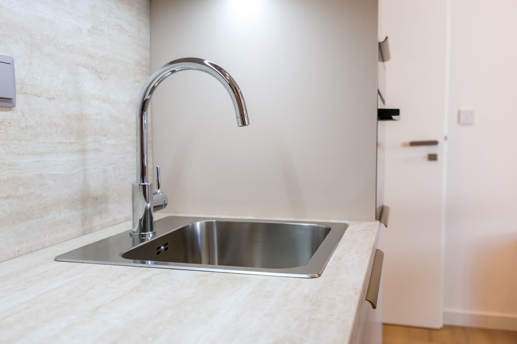 Pronájem bytu 1+kk 28 m², Na Vrchu, Praha, Praha Pronájem bytu 1+kk 28 m², Na Vrchu, Praha, Praha