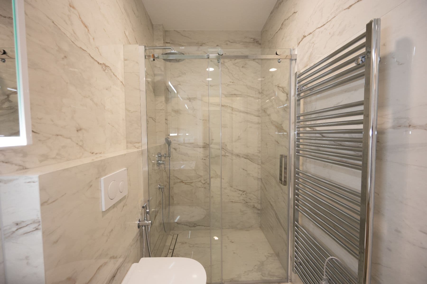 Pronájem bytu 1+kk 28 m², Na Vrchu, Praha, Praha Pronájem bytu 1+kk 28 m², Na Vrchu, Praha, Praha