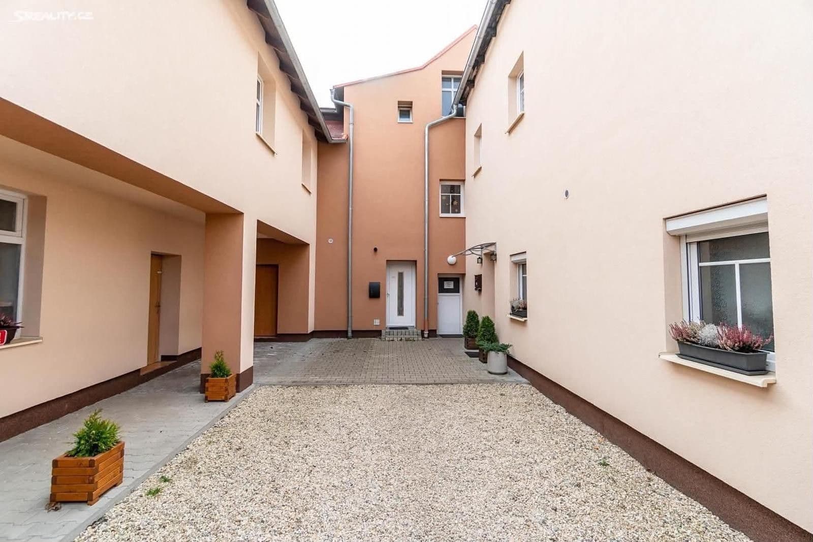 Prodej bytu 3+kk 107 m², Tovární, Hrádek nad Nisou, Liberecký kraj Prodej bytu 3+kk 107 m², Tovární, Hrádek nad Nisou, Liberecký kraj