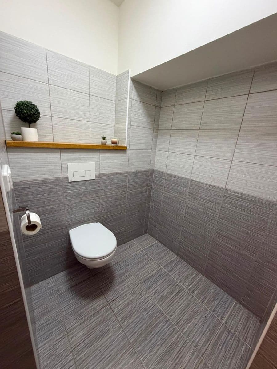 Prodej bytu 3+kk 107 m², Tovární, Hrádek nad Nisou, Liberecký kraj Prodej bytu 3+kk 107 m², Tovární, Hrádek nad Nisou, Liberecký kraj