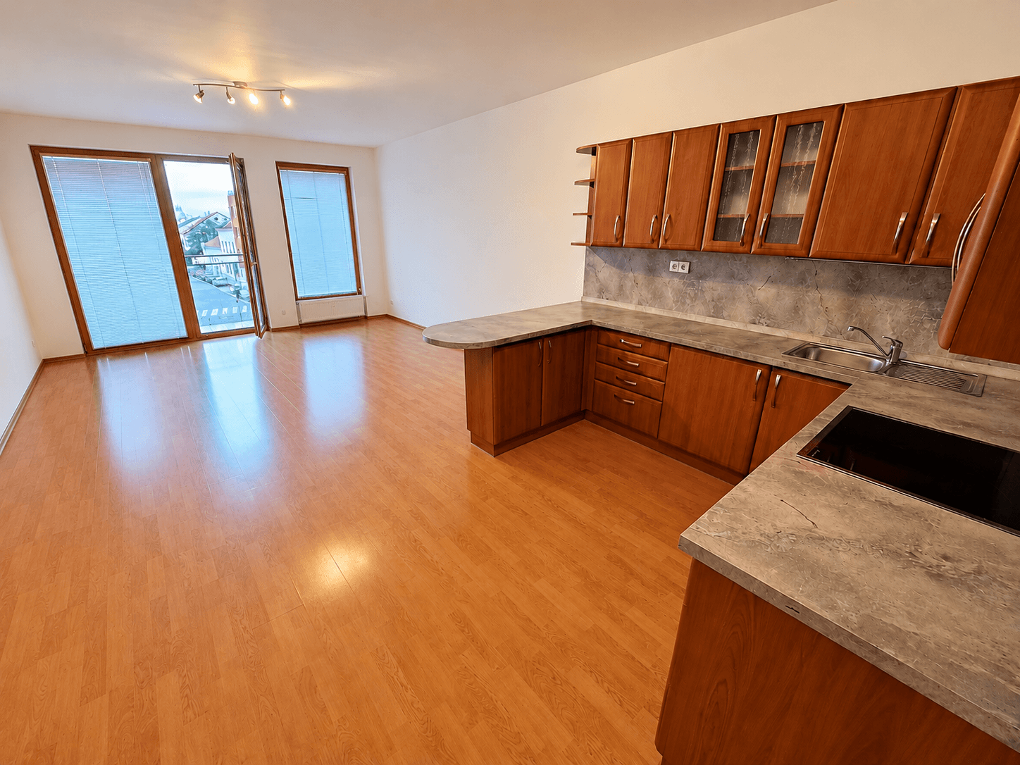 Pronájem bytu 1+kk 44 m², Panuškova, Praha, Praha Pronájem bytu 1+kk 44 m², Panuškova, Praha, Praha