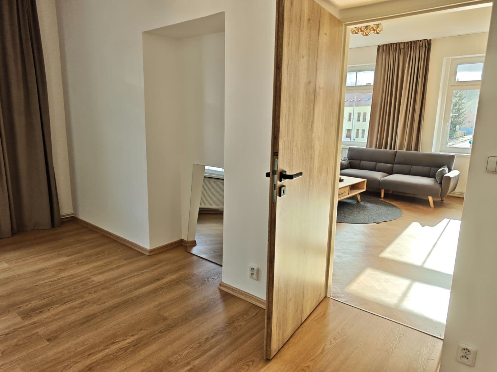 Prodej bytu 2+1 63 m², 1. máje, Hrádek nad Nisou, Liberecký kraj Prodej bytu 2+1 63 m², 1. máje, Hrádek nad Nisou, Liberecký kraj