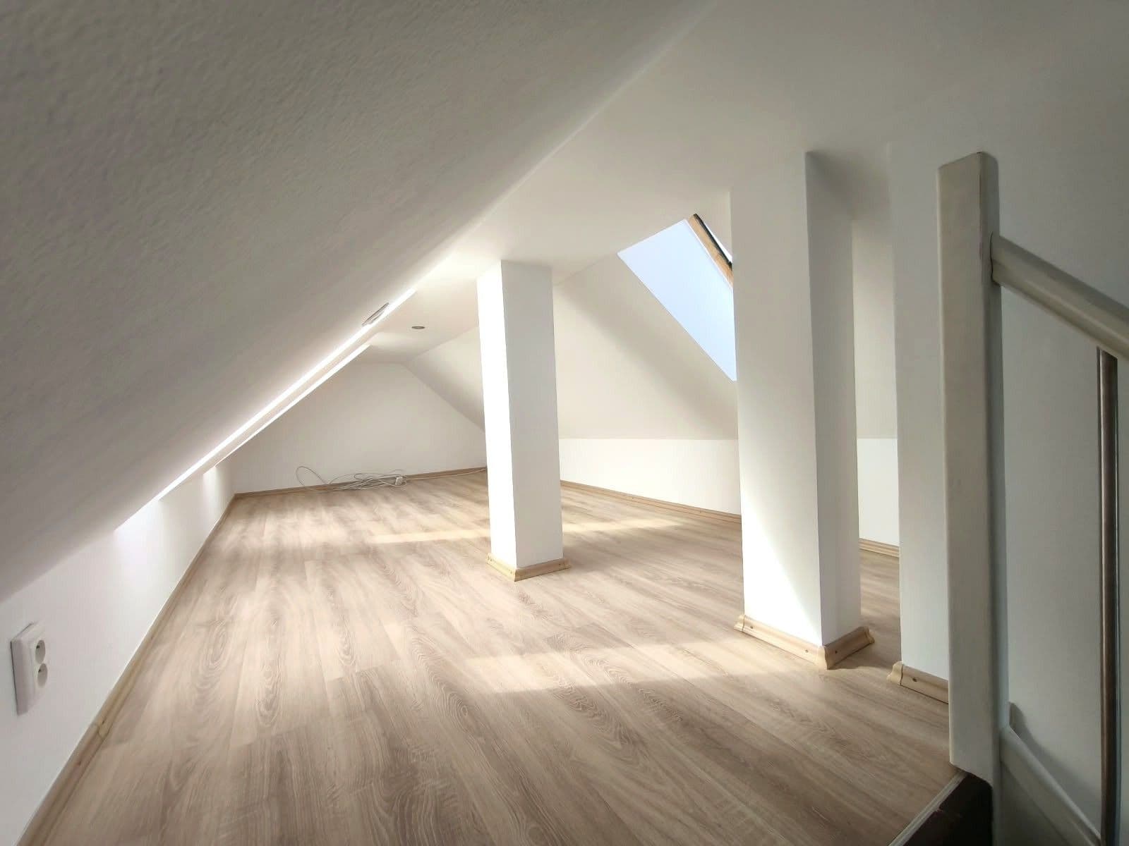 Pronájem bytu 2+1 46 m², Račianska, Nové Mesto, Bratislavský kraj Pronájem bytu 2+1 46 m², Račianska, Nové Mesto, Bratislavský kraj
