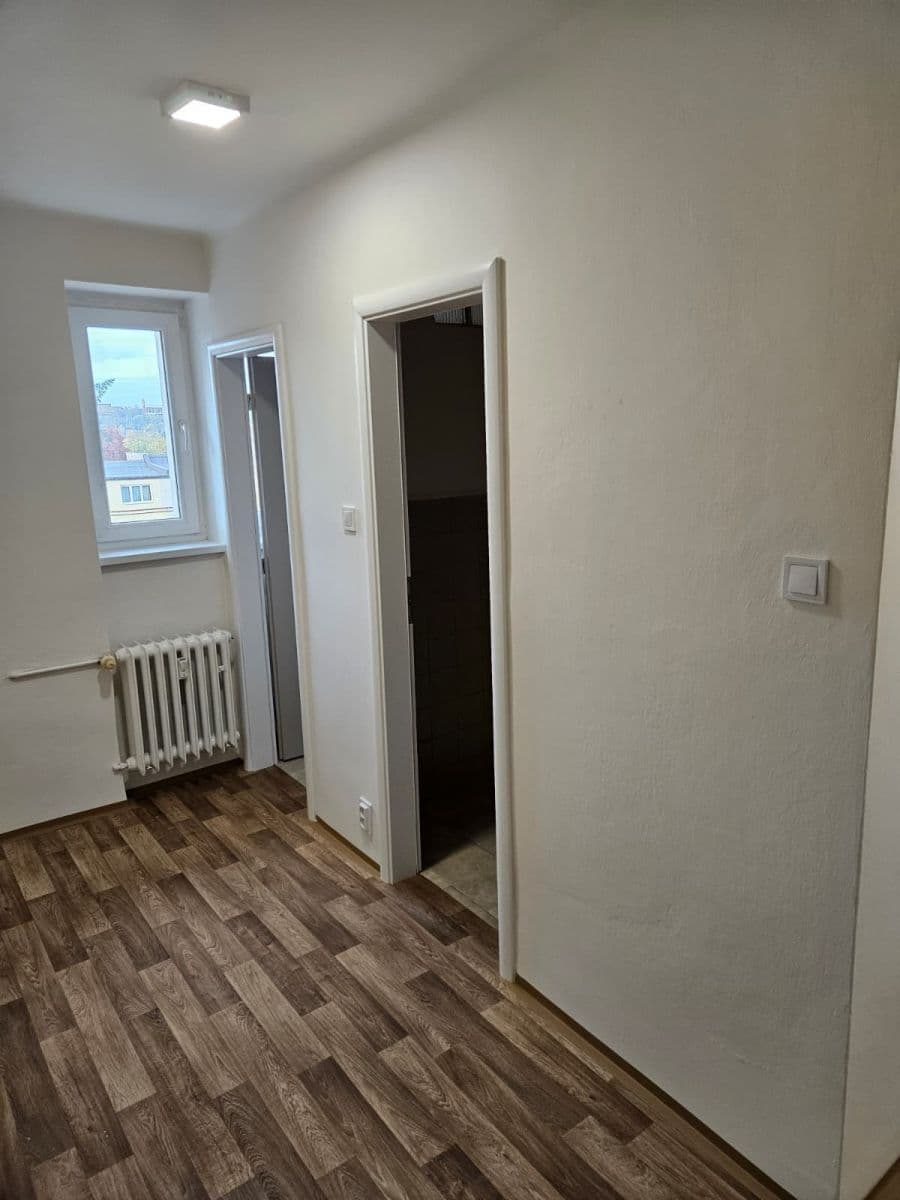 Pronájem bytu 2+1 55 m², Houdova, Praha, Praha Pronájem bytu 2+1 55 m², Houdova, Praha, Praha