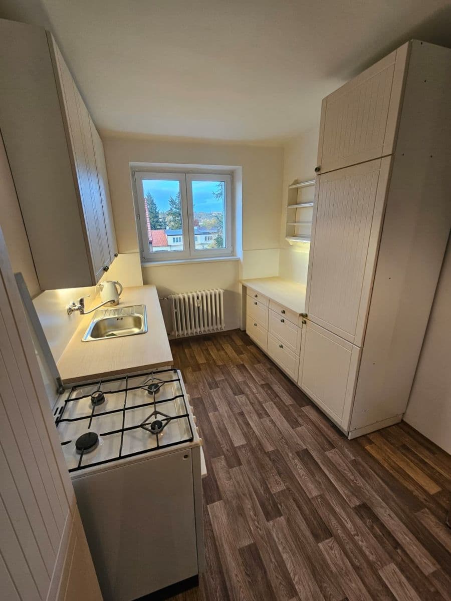 Pronájem bytu 2+1 55 m², Houdova, Praha, Praha Pronájem bytu 2+1 55 m², Houdova, Praha, Praha