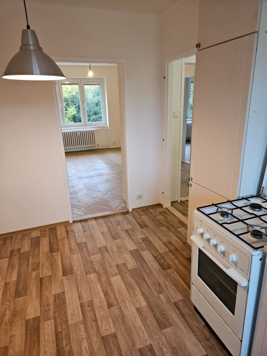 Pronájem bytu 2+1 55 m², Houdova, Praha, Praha Pronájem bytu 2+1 55 m², Houdova, Praha, Praha