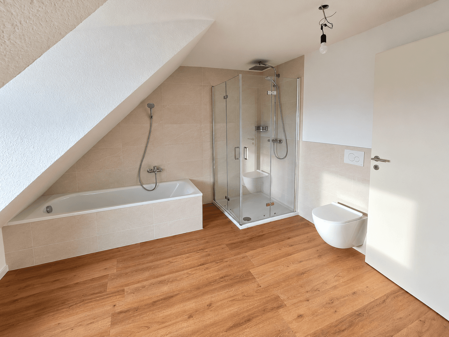 Pronájem domu 143 m², pozemek 1.136 m², Bindweider Straße 5, Malberg, Porýní-Falc Pronájem domu 143 m², pozemek 1.136 m², Bindweider Straße 5, Malberg, Porýní-Falc
