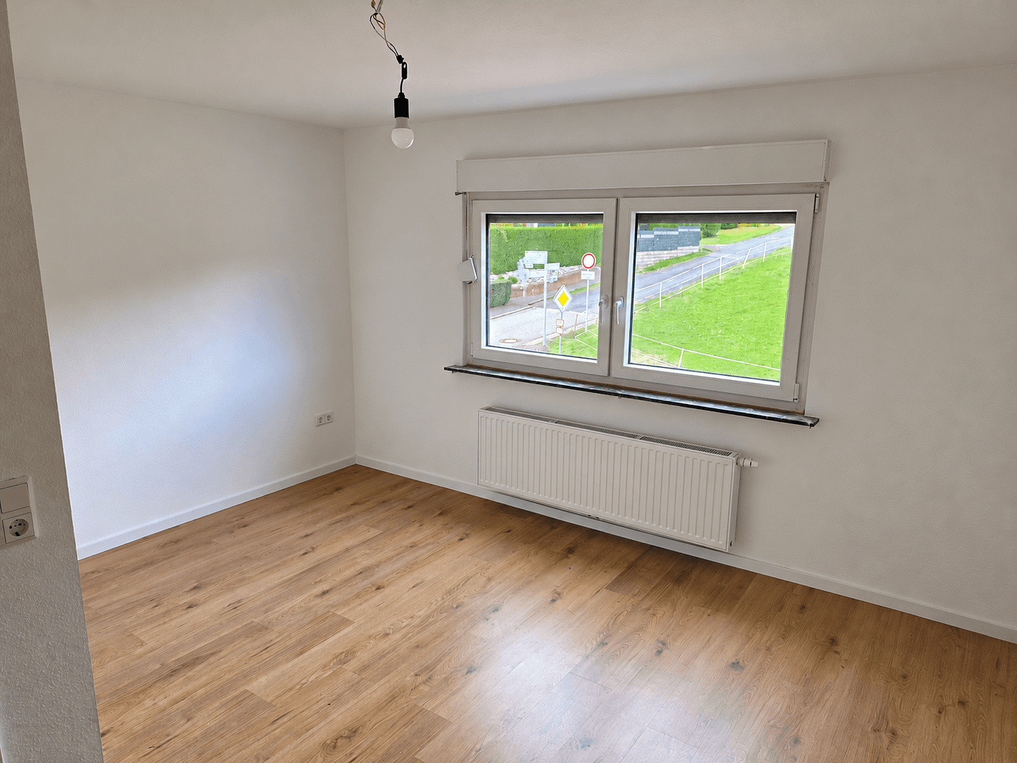 Pronájem domu 143 m², pozemek 1.136 m², Bindweider Straße 5, Malberg, Porýní-Falc Pronájem domu 143 m², pozemek 1.136 m², Bindweider Straße 5, Malberg, Porýní-Falc