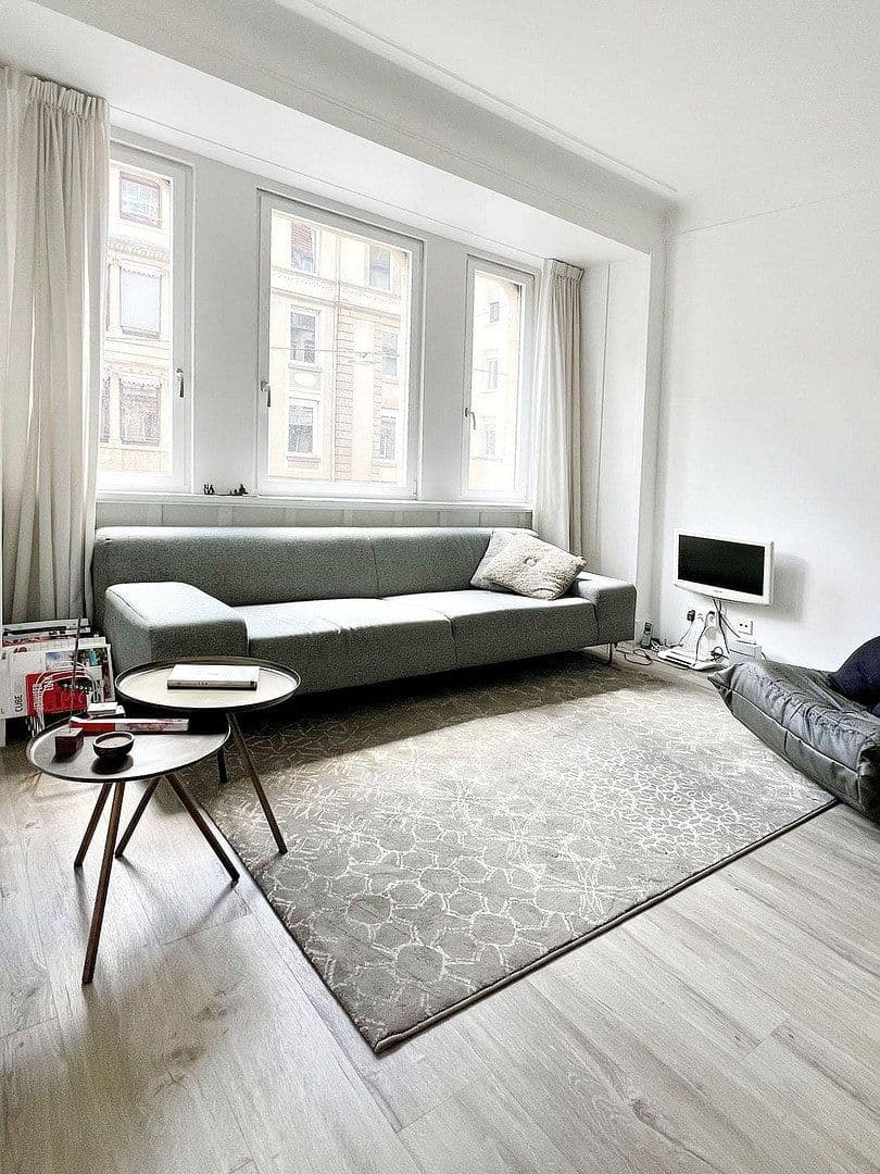 Prodej bytu 3+1 64 m², Stuttgart, Bádensko-Württembersko Prodej bytu 3+1 64 m², Stuttgart, Bádensko-Württembersko