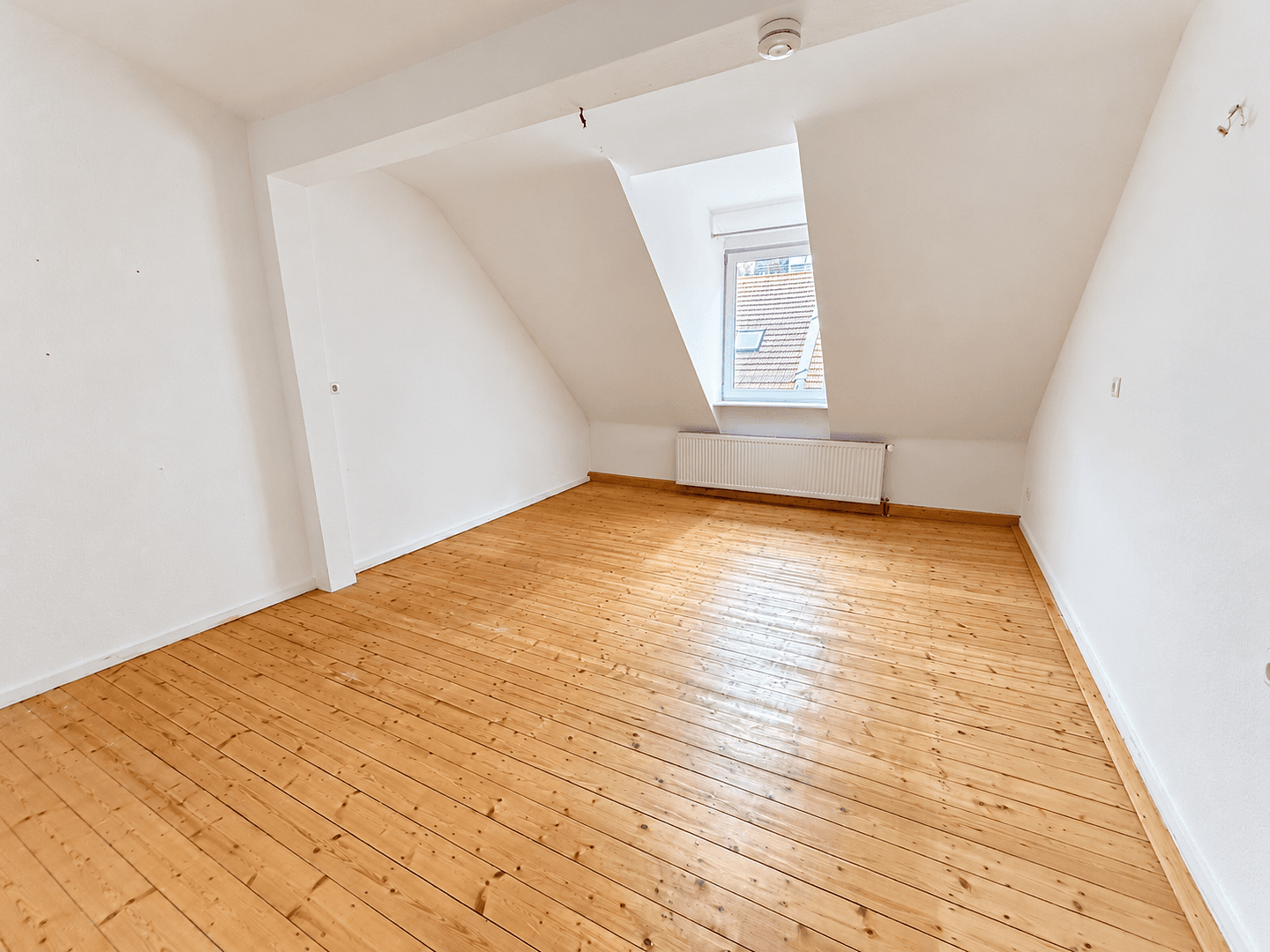Pronájem bytu 3+1 83 m², Bergheimer Str. 84, Heidelberg, Bádensko-Württembersko Pronájem bytu 3+1 83 m², Bergheimer Str. 84, Heidelberg, Bádensko-Württembersko