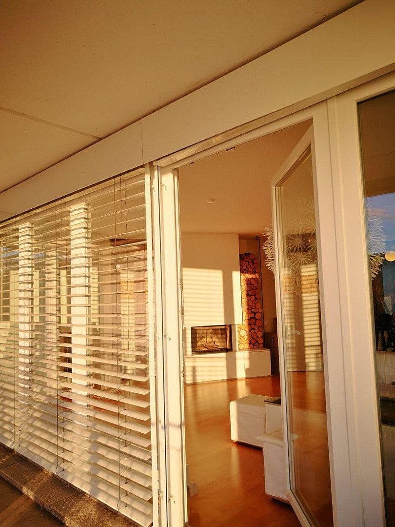Pronájem bytu 3+kk 120 m², Warmbacher Straße 9, Rheinfelden (Baden), Bádensko-Württembersko Pronájem bytu 3+kk 120 m², Warmbacher Straße 9, Rheinfelden (Baden), Bádensko-Württembersko