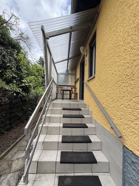 Pronájem domu 115 m², pozemek 450 m², Berlin, Berlín Pronájem domu 115 m², pozemek 450 m², Berlin, Berlín