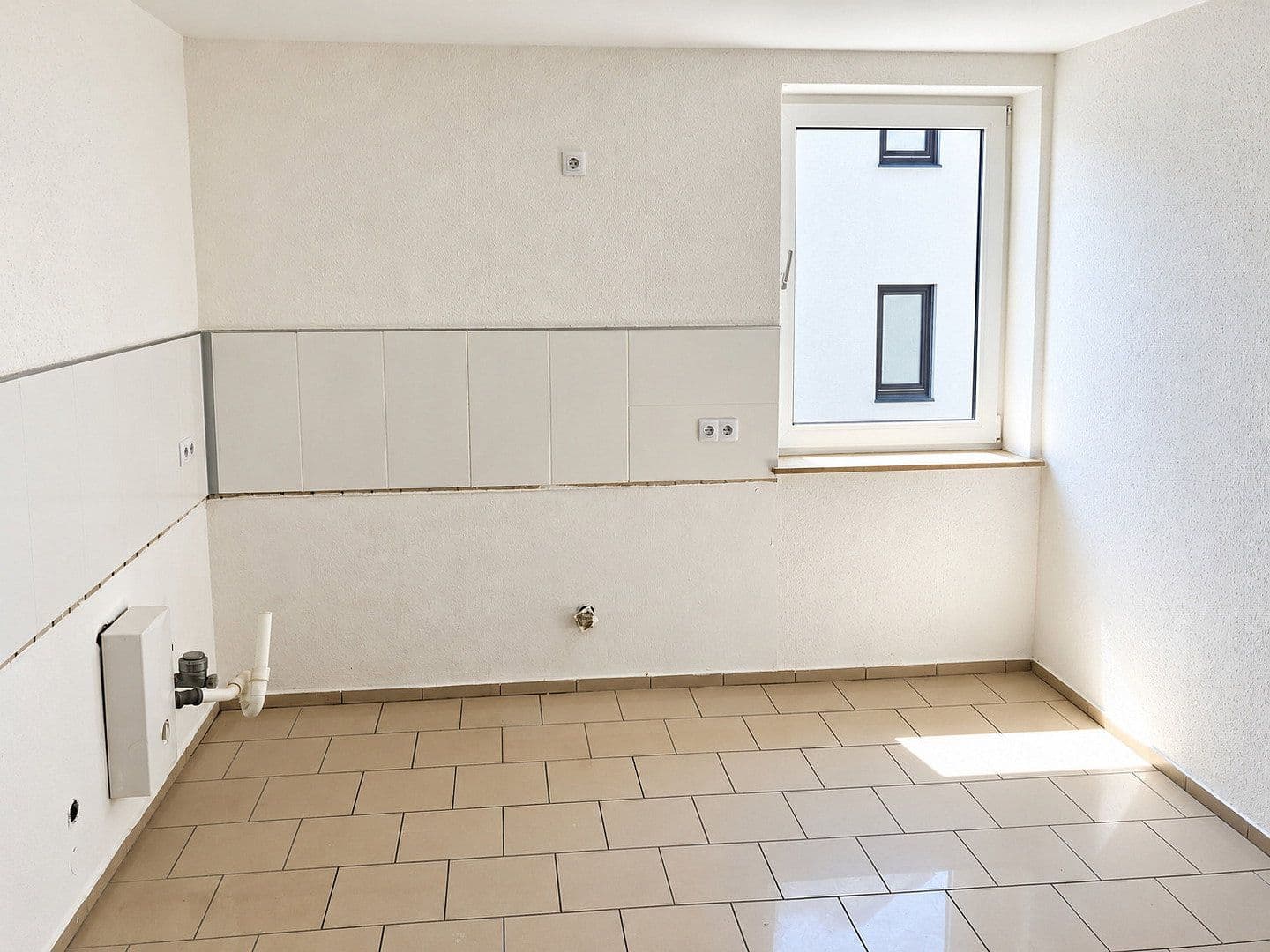 Pronájem bytu 3+1 75 m², Hagener Straße 141, Schwerte, Severní Porýní-Vestfálsko Pronájem bytu 3+1 75 m², Hagener Straße 141, Schwerte, Severní Porýní-Vestfálsko