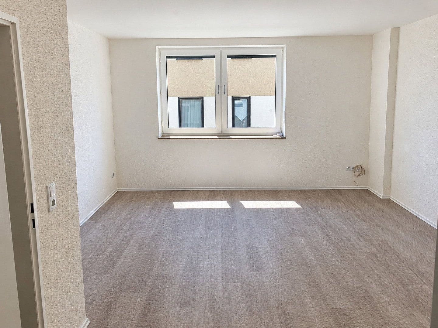 Pronájem bytu 3+1 75 m², Hagener Straße 141, Schwerte, Severní Porýní-Vestfálsko Pronájem bytu 3+1 75 m², Hagener Straße 141, Schwerte, Severní Porýní-Vestfálsko