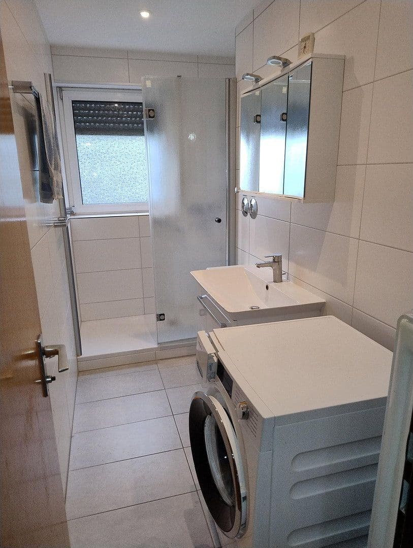 Prodej bytu 4+1 92 m², Varangevillerstr. 2a, Bruchköbel, Hessen Prodej bytu 4+1 92 m², Varangevillerstr. 2a, Bruchköbel, Hessen