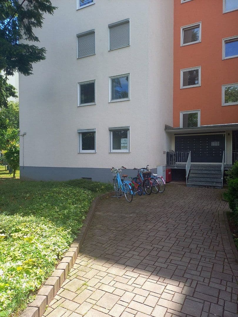 Prodej bytu 4+1 87 m², Südring 7, Maintal, Hessen Prodej bytu 4+1 87 m², Südring 7, Maintal, Hessen
