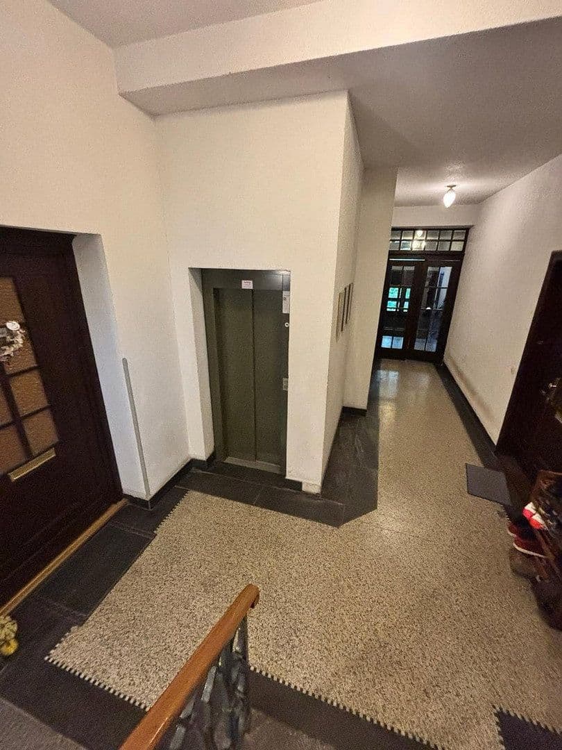 Pronájem bytu 3+1 79 m², Hoffmannstraße 30, Chemnitz, Sasko Pronájem bytu 3+1 79 m², Hoffmannstraße 30, Chemnitz, Sasko