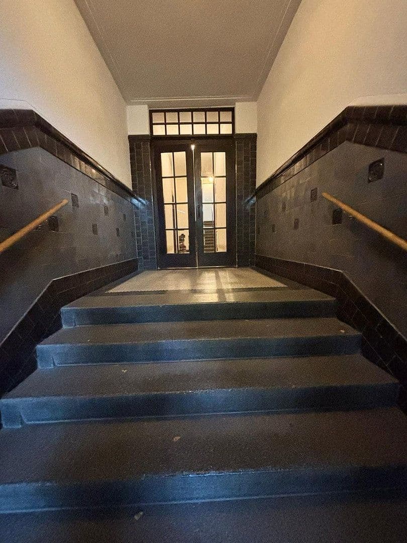 Pronájem bytu 3+1 79 m², Hoffmannstraße 30, Chemnitz, Sasko Pronájem bytu 3+1 79 m², Hoffmannstraße 30, Chemnitz, Sasko