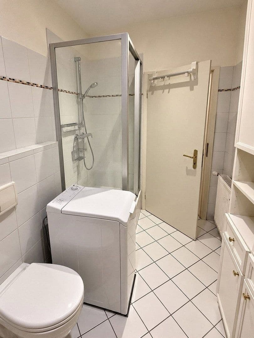 Pronájem bytu 3+1 79 m², Hoffmannstraße 30, Chemnitz, Sasko Pronájem bytu 3+1 79 m², Hoffmannstraße 30, Chemnitz, Sasko