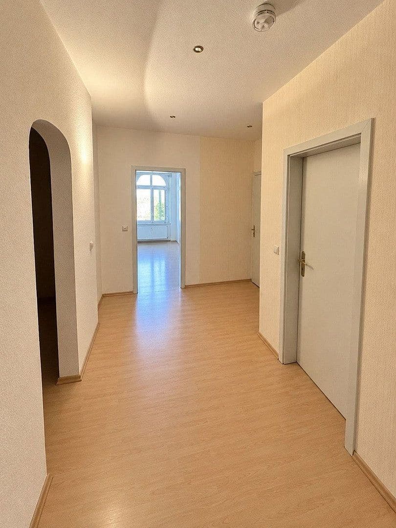 Pronájem bytu 3+1 79 m², Hoffmannstraße 30, Chemnitz, Sasko Pronájem bytu 3+1 79 m², Hoffmannstraße 30, Chemnitz, Sasko