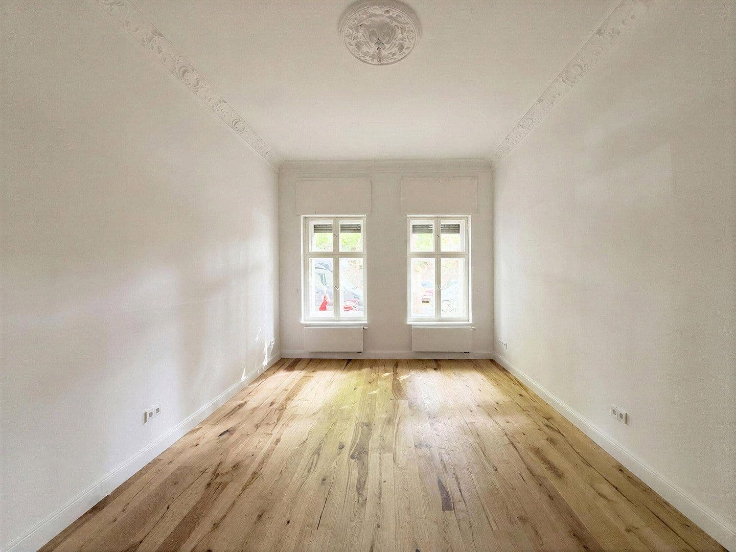 Prodej bytu 4+1 138 m², Rönnestraße 4, Berlin, Berlín Prodej bytu 4+1 138 m², Rönnestraße 4, Berlin, Berlín