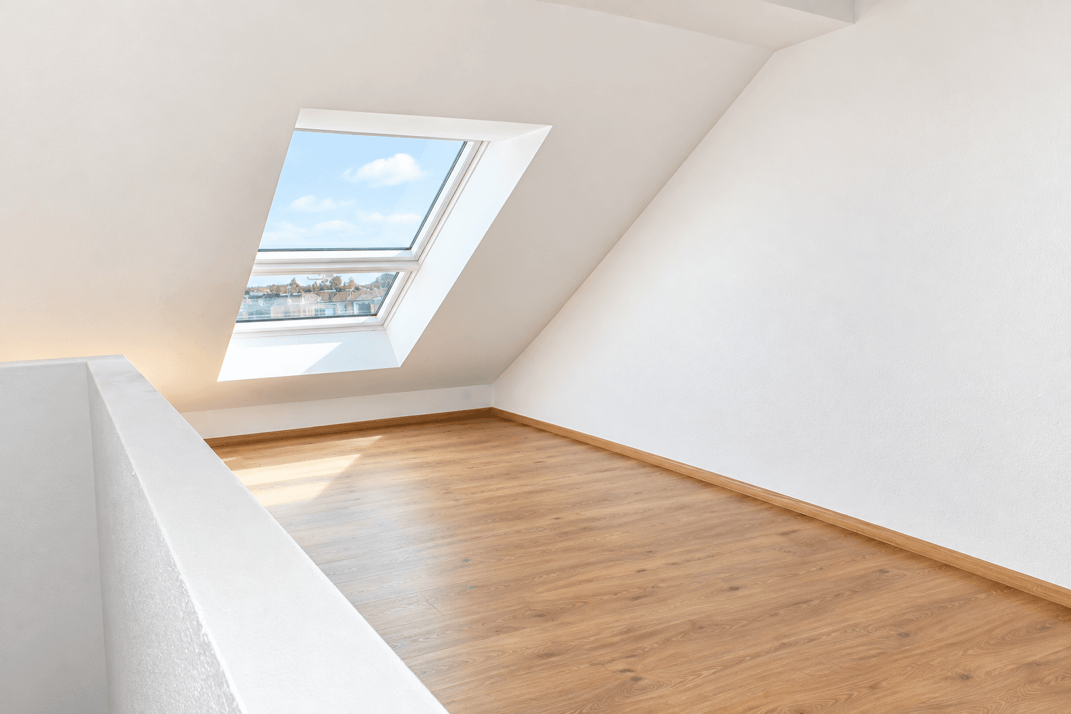 Pronájem domu 128 m², pozemek 180 m², Isernhagen, Dolní Sasko Pronájem domu 128 m², pozemek 180 m², Isernhagen, Dolní Sasko