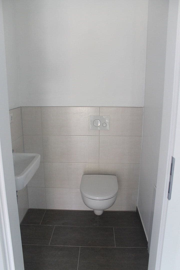 Pronájem domu 128 m², pozemek 180 m², Isernhagen, Dolní Sasko Pronájem domu 128 m², pozemek 180 m², Isernhagen, Dolní Sasko