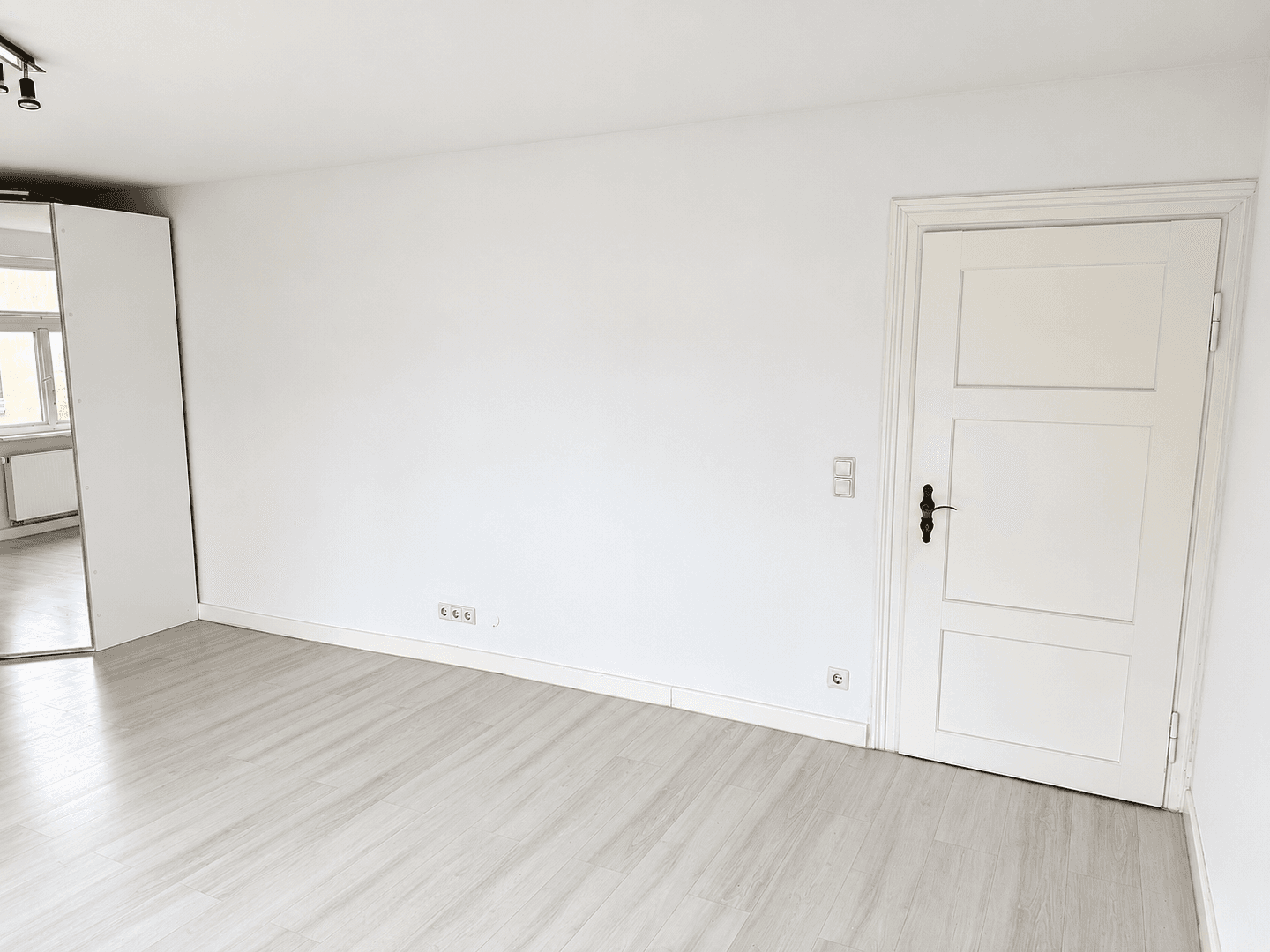 Pronájem bytu 1+1 50 m², Marktstraße 17, Wolfsburg, Dolní Sasko Pronájem bytu 1+1 50 m², Marktstraße 17, Wolfsburg, Dolní Sasko