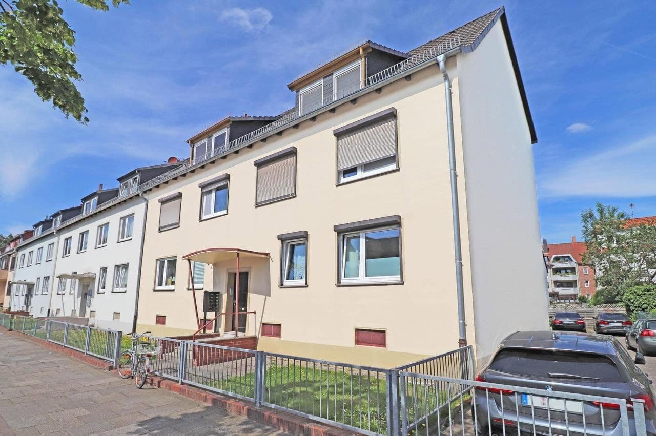 Pronájem bytu 3+1 63 m², Bremen, Bremen Pronájem bytu 3+1 63 m², Bremen, Bremen