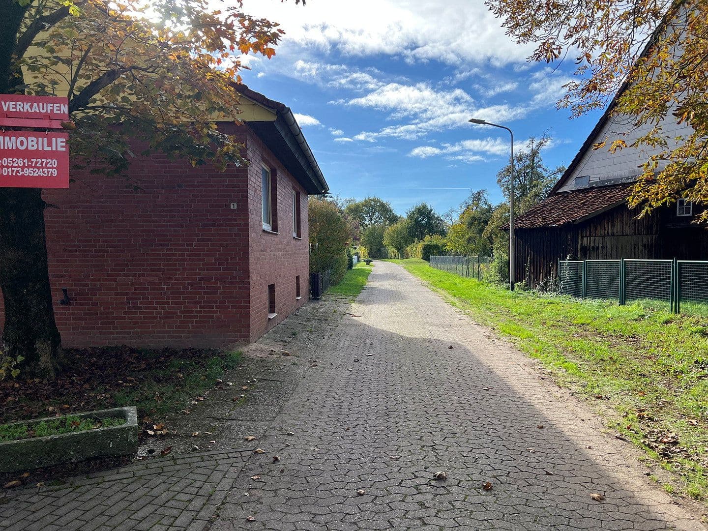 Prodej domu 209 m², pozemek 695 m², Hinter den Höfen 1, Wunstorf, Dolní Sasko Prodej domu 209 m², pozemek 695 m², Hinter den Höfen 1, Wunstorf, Dolní Sasko