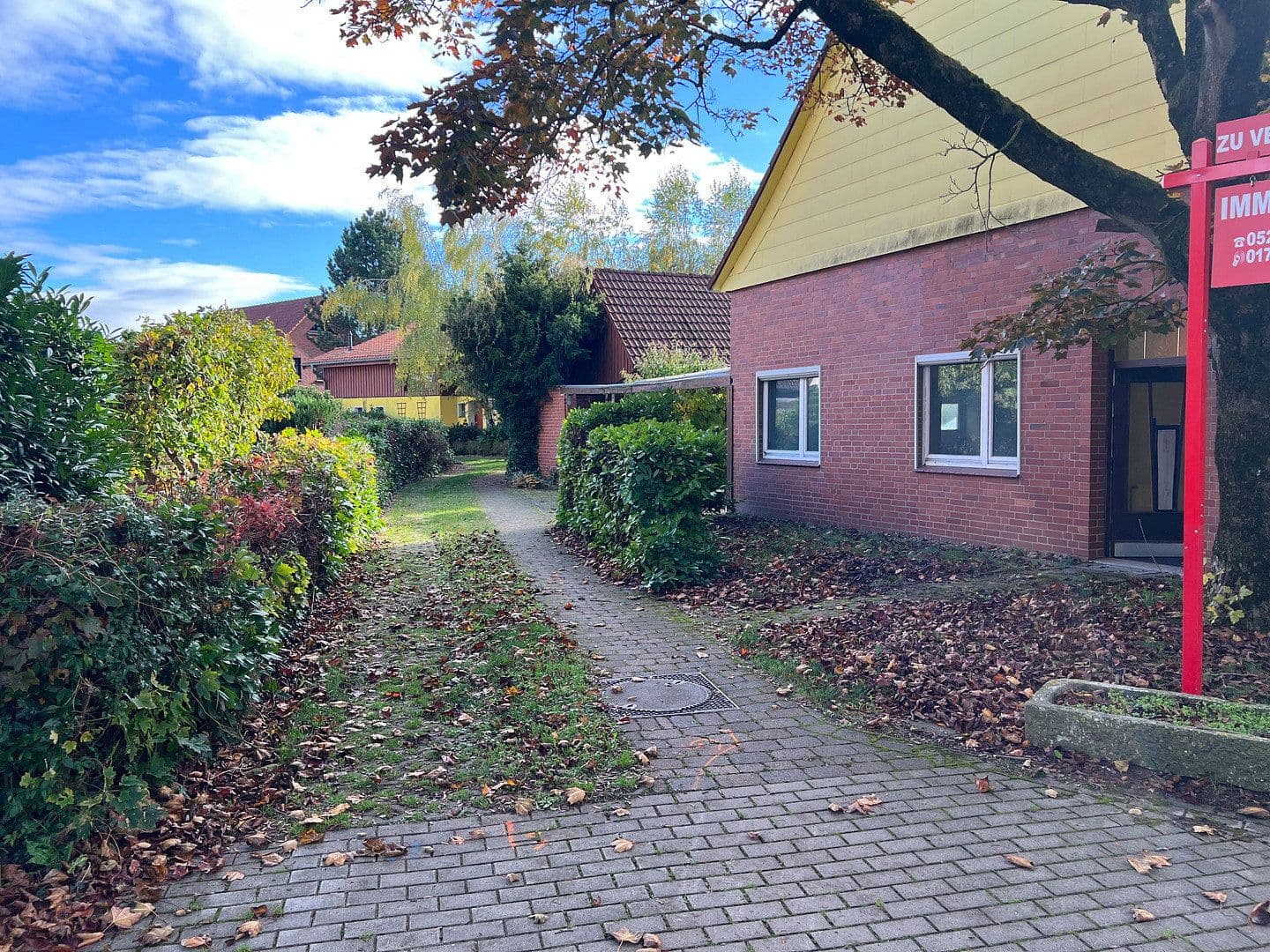 Prodej domu 209 m², pozemek 695 m², Hinter den Höfen 1, Wunstorf, Dolní Sasko Prodej domu 209 m², pozemek 695 m², Hinter den Höfen 1, Wunstorf, Dolní Sasko
