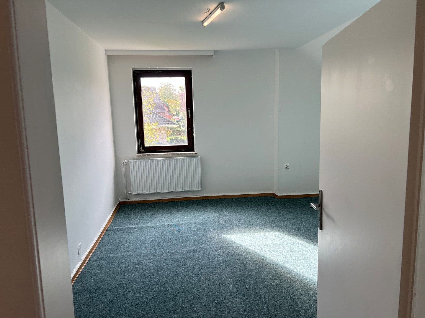 Prodej domu 209 m², pozemek 695 m², Hinter den Höfen 1, Wunstorf, Dolní Sasko Prodej domu 209 m², pozemek 695 m², Hinter den Höfen 1, Wunstorf, Dolní Sasko