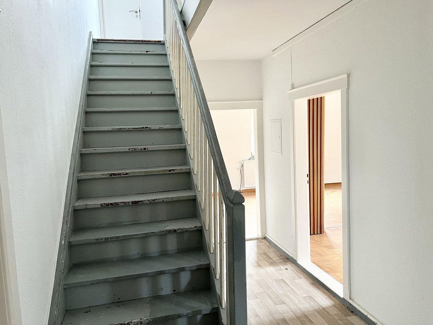 Prodej domu 209 m², pozemek 695 m², Hinter den Höfen 1, Wunstorf, Dolní Sasko Prodej domu 209 m², pozemek 695 m², Hinter den Höfen 1, Wunstorf, Dolní Sasko