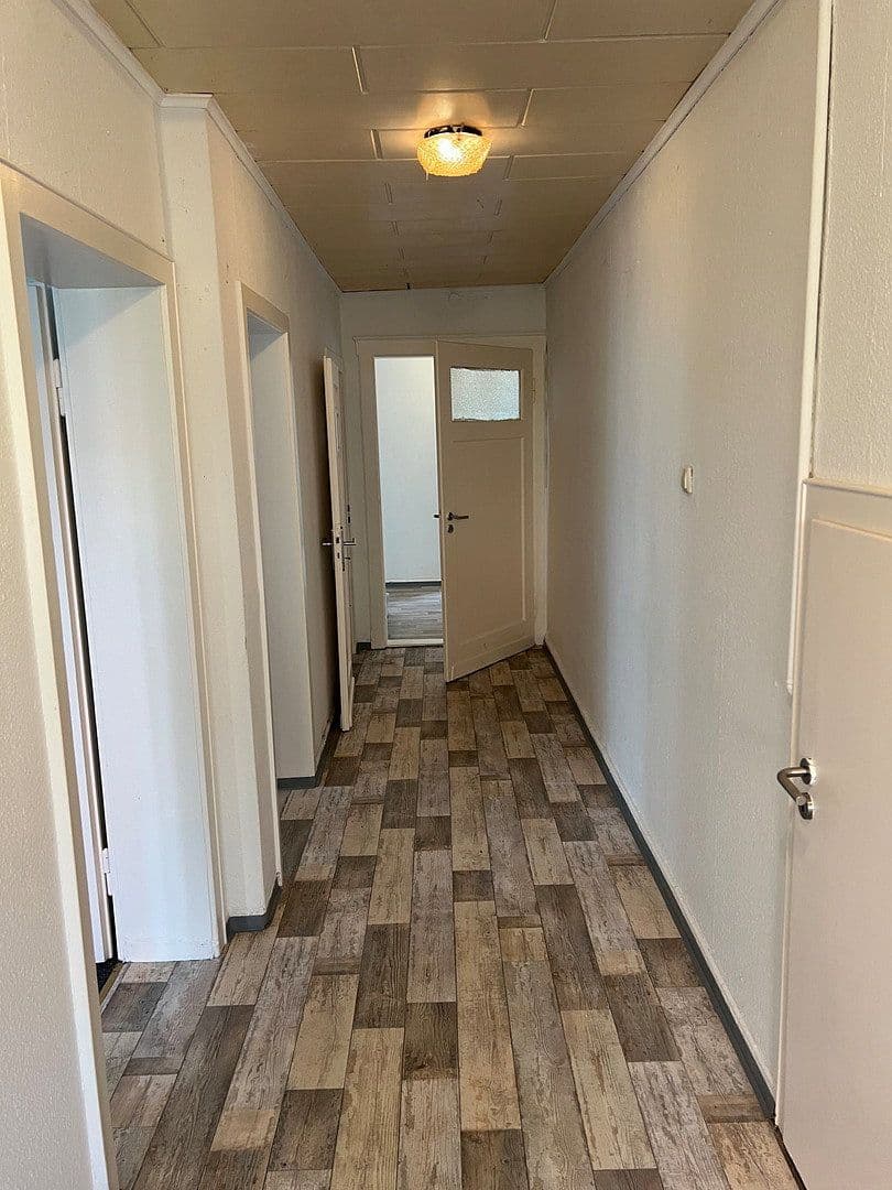 Prodej domu 209 m², pozemek 695 m², Hinter den Höfen 1, Wunstorf, Dolní Sasko Prodej domu 209 m², pozemek 695 m², Hinter den Höfen 1, Wunstorf, Dolní Sasko