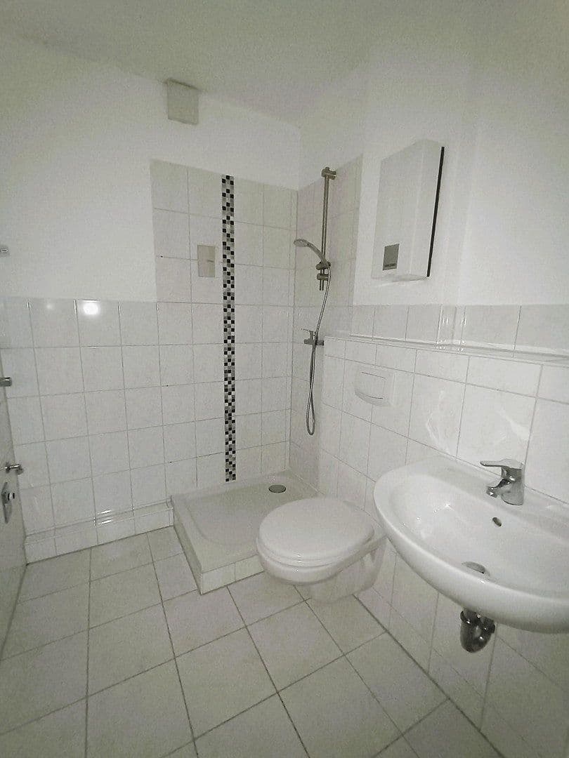 Pronájem bytu 1+1 36 m², Bahnhofstr. 19-21, Castrop-Rauxel, Severní Porýní-Vestfálsko Pronájem bytu 1+1 36 m², Bahnhofstr. 19-21, Castrop-Rauxel, Severní Porýní-Vestfálsko