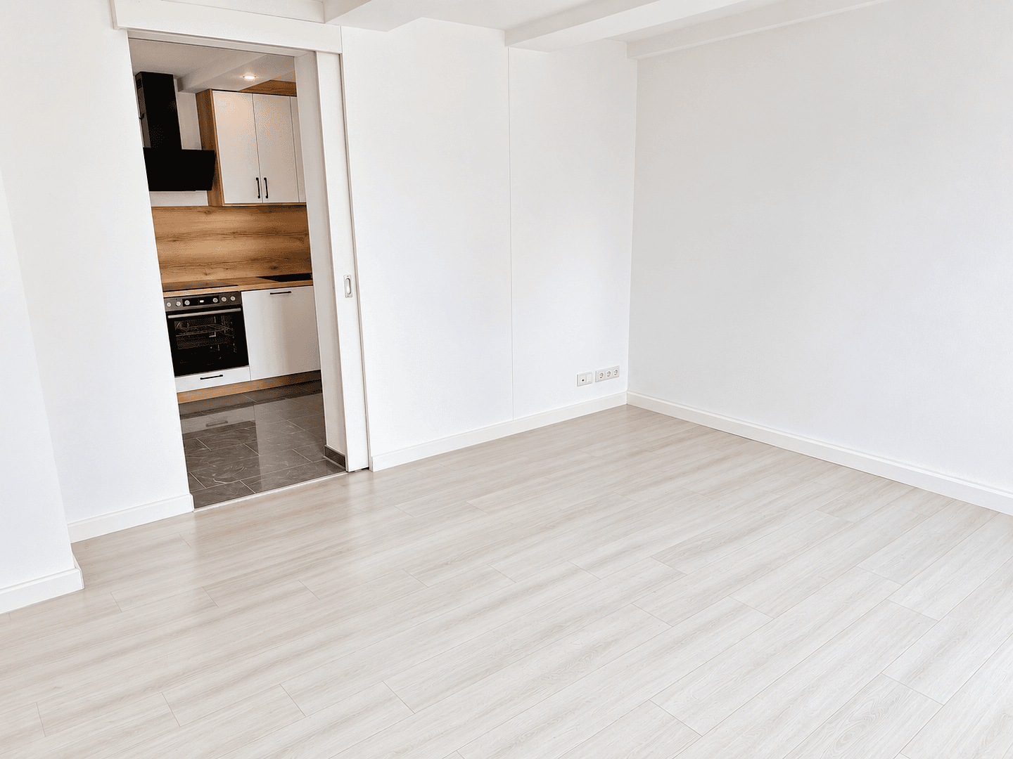 Pronájem bytu 2+kk 60 m², Marktstraße 17, Wolfsburg, Dolní Sasko Pronájem bytu 2+kk 60 m², Marktstraße 17, Wolfsburg, Dolní Sasko